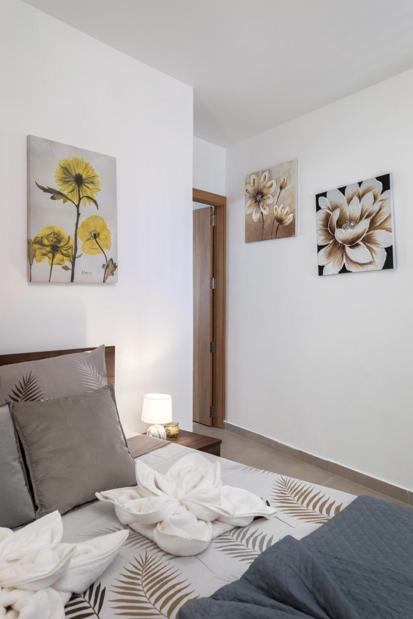 Modern 2Br Stylish Apartment With 2 Balconies - Close To St Julian'S & Sliema & Yacht Marina Pietà Εξωτερικό φωτογραφία